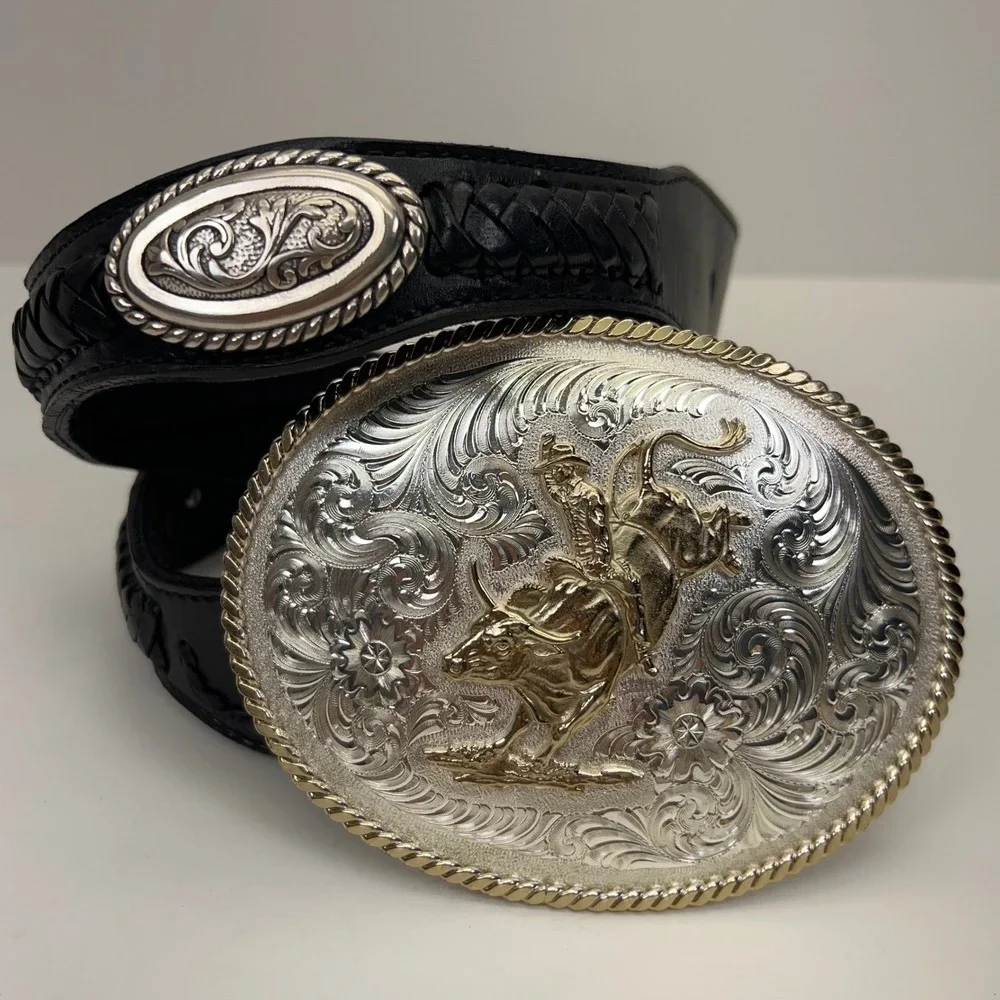 Montana Silversmiths Large Engraved Bullrider Buckle Wrangler Concho Belt Men 36